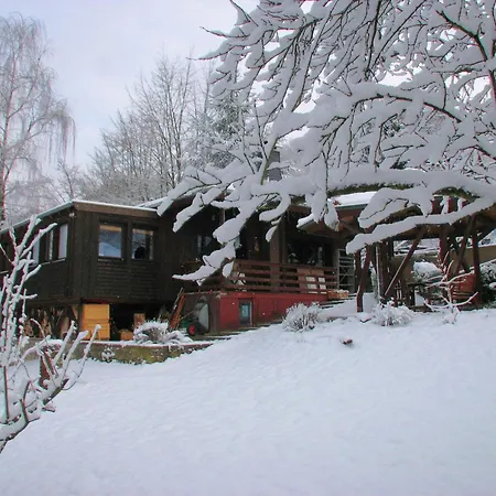 בית נופש In With Garden Eichenborn