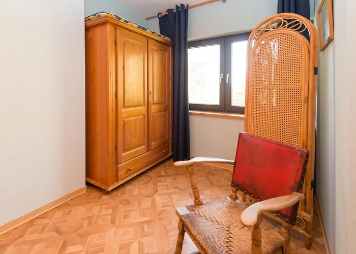 Дом отдыха In With Garden